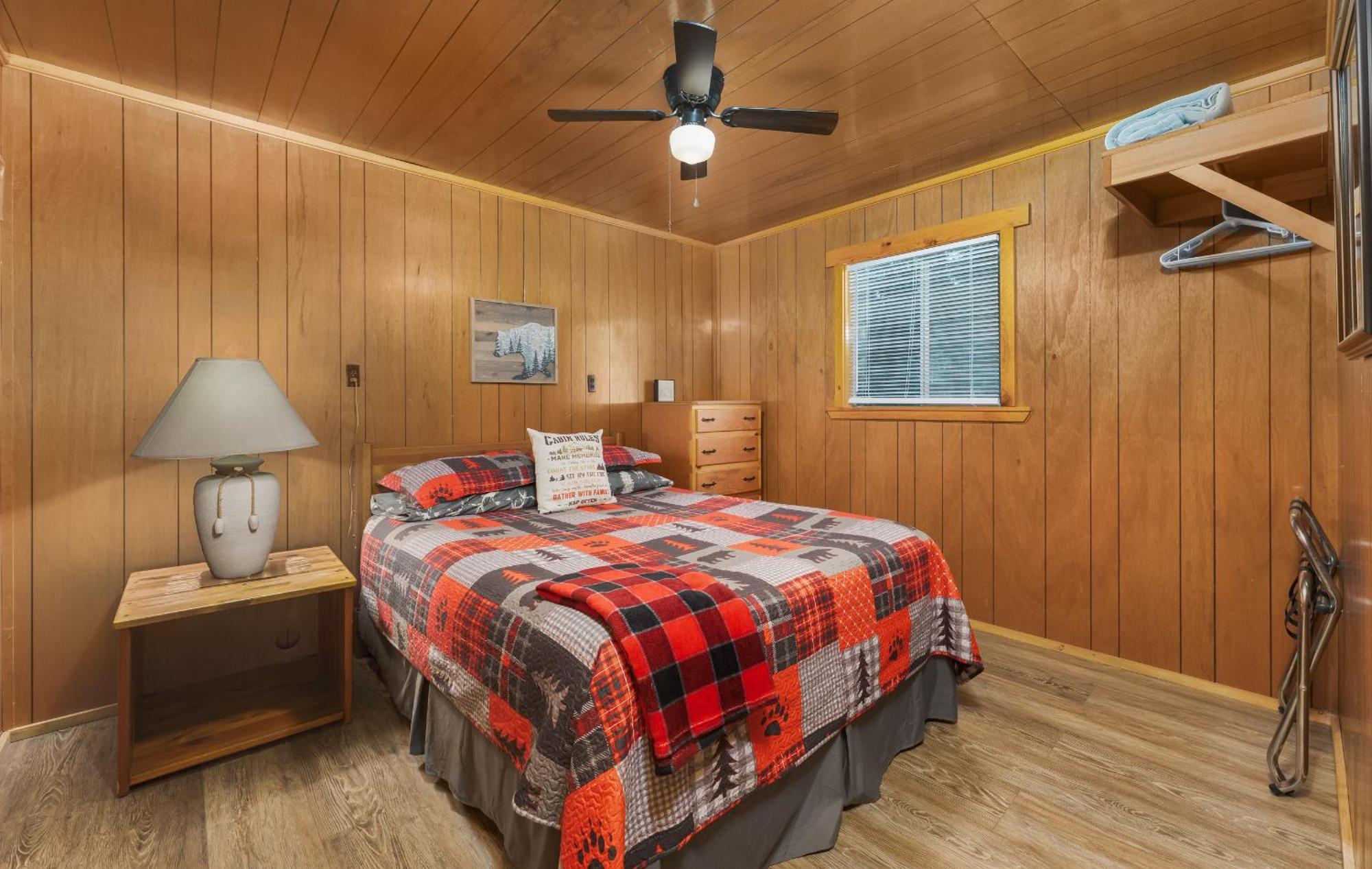 Bear Paw Lodge & Vacation Homes Vallecito Экстерьер фото