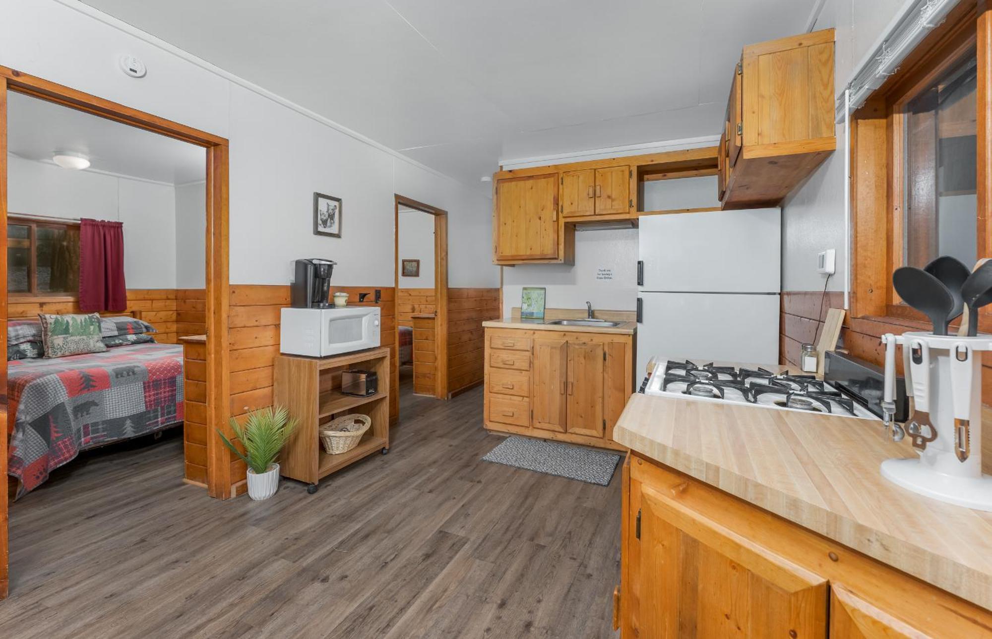 Bear Paw Lodge & Vacation Homes Vallecito Экстерьер фото