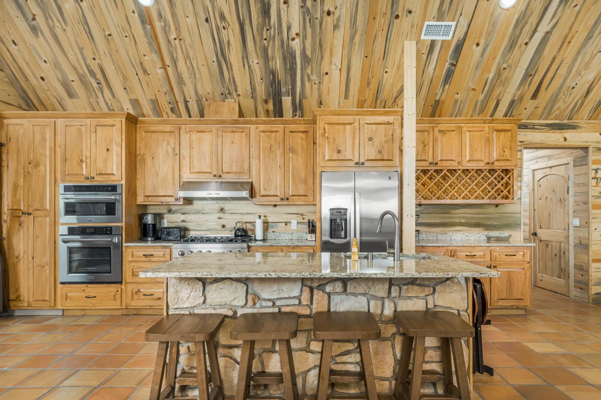 Bear Paw Lodge & Vacation Homes Vallecito Экстерьер фото
