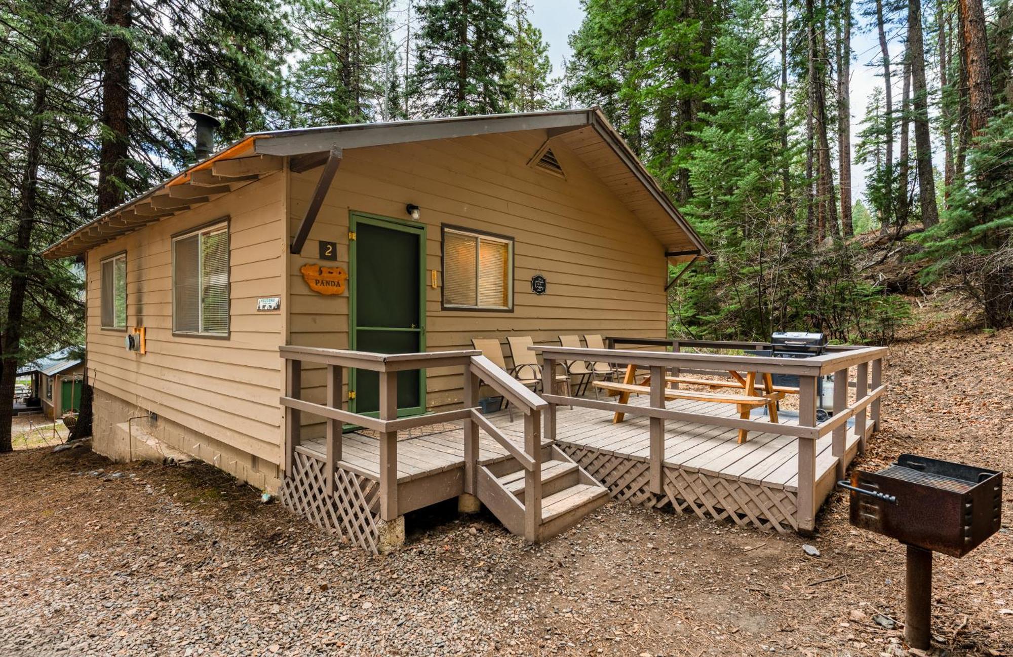 Bear Paw Lodge & Vacation Homes Vallecito Экстерьер фото