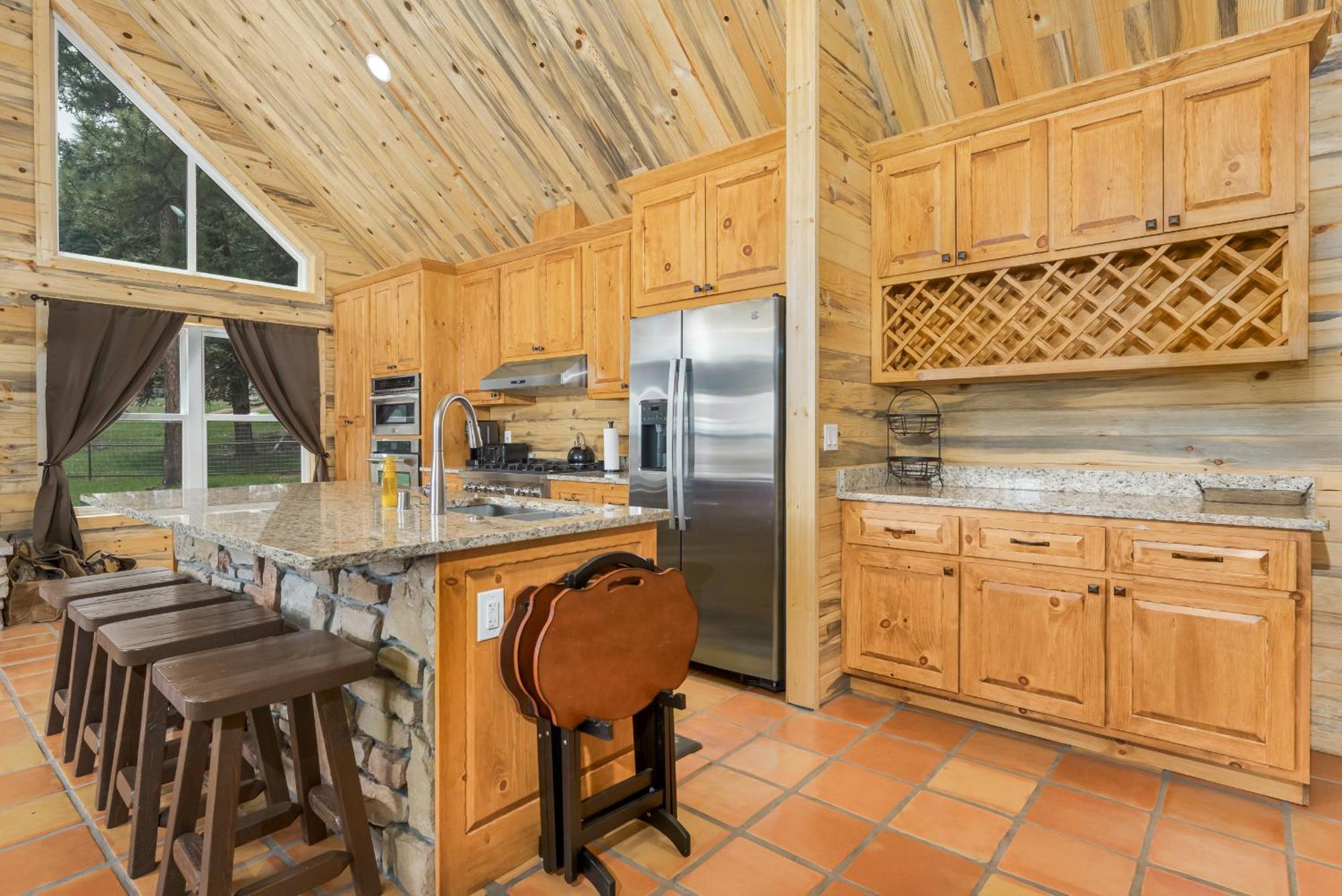 Bear Paw Lodge & Vacation Homes Vallecito Экстерьер фото