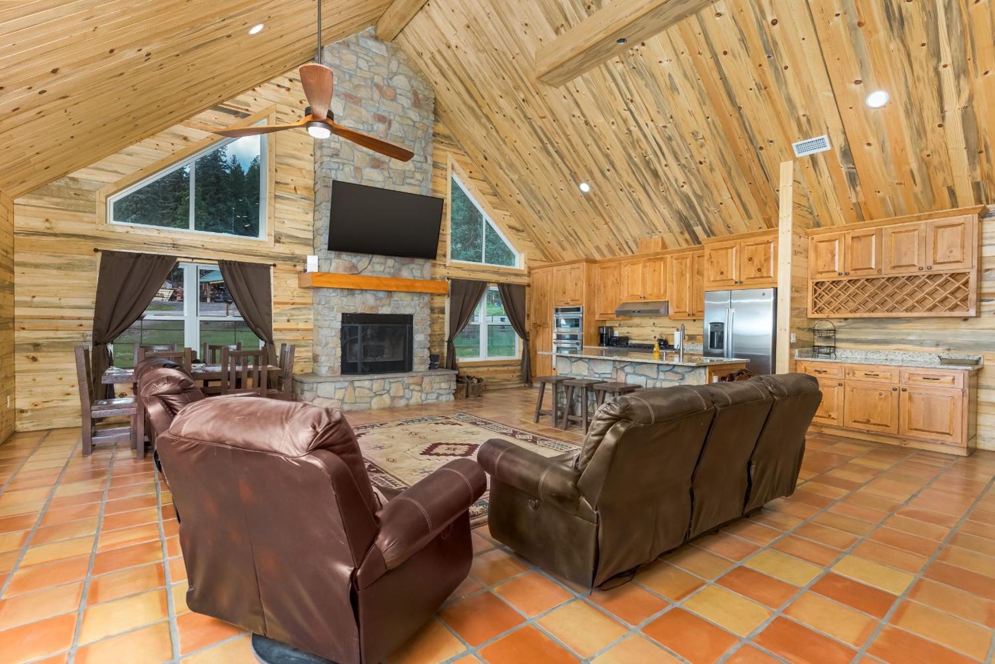 Bear Paw Lodge & Vacation Homes Vallecito Экстерьер фото